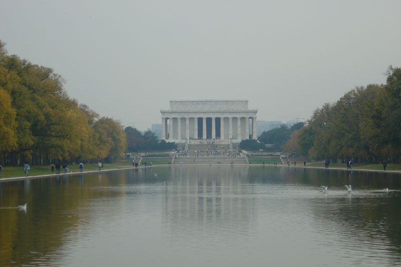 The Lincoln Memorial - 19/11/2004 16:28